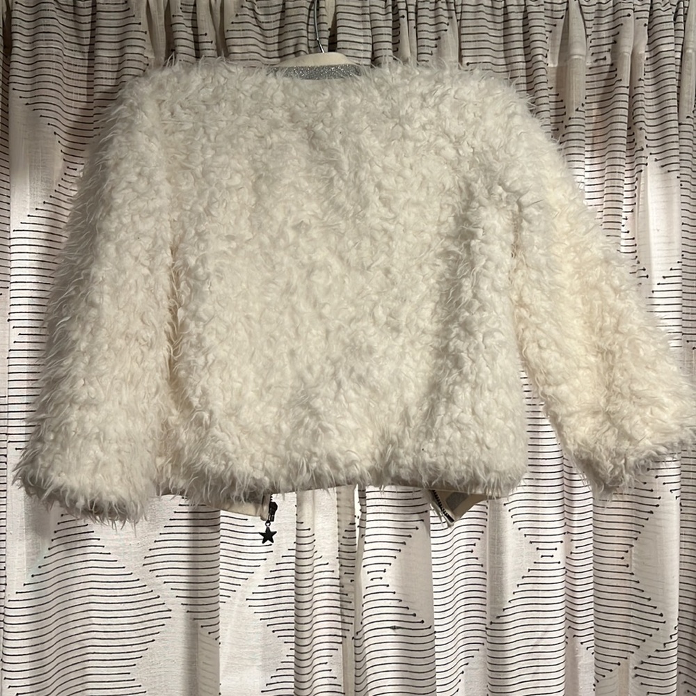 Furry jacket - Picture 5 of 5